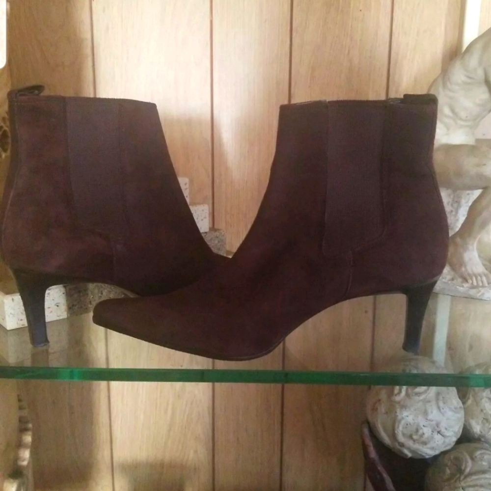 RALPH LAUREN heeled Anckle booties. Sz. 7.5